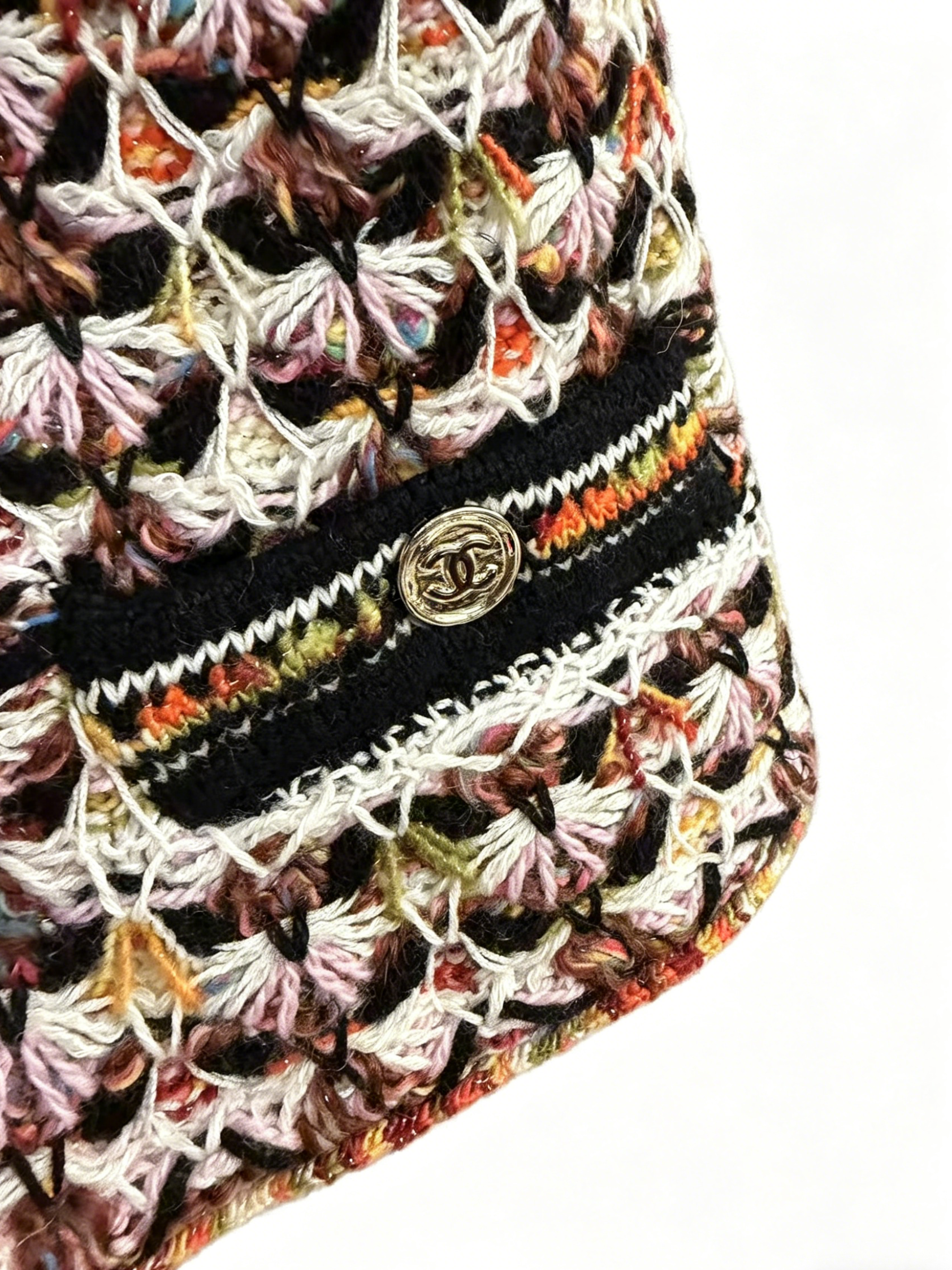 Pre-owned Chanel 23A Series Colorful Crochet Diamond Knit Vest FR34二手香奈儿 23A 系列 彩色钩花菱格针织马甲 FR34 码