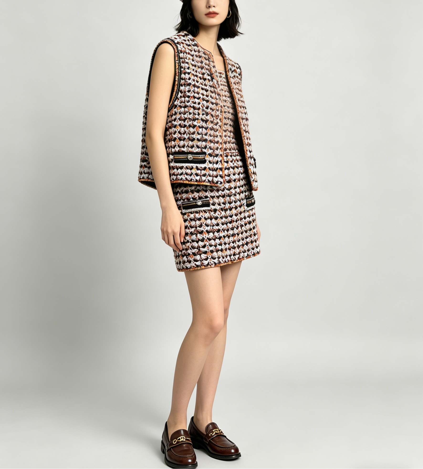 Pre-owned Chanel 23A Series Colorful Crochet Diamond Knit Vest FR34二手香奈儿 23A 系列 彩色钩花菱格针织马甲 FR34 码