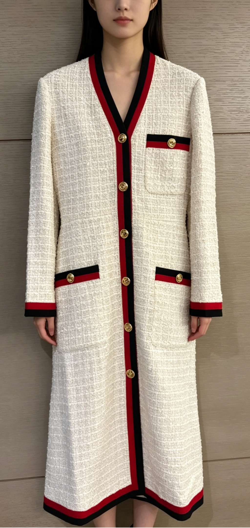GUCCI 復古經典紅黑織帶滾邊米白粗花呢長款大衣 38 碼