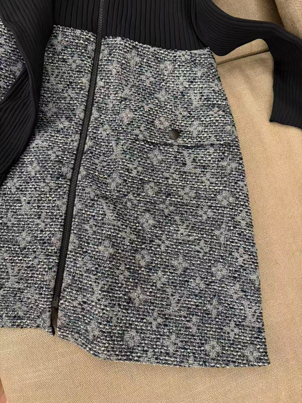 Louis Vuitton LV 拼接 Monogram 暗紋洋裝（36 碼）
