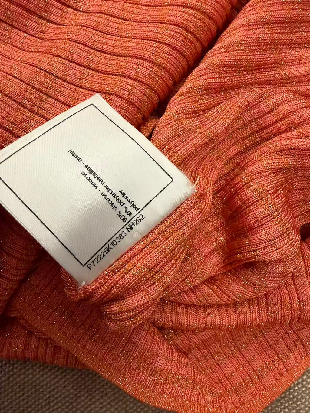 Chanel Coral Lurex Ribbed Knit Polo Top 香奈儿 珊瑚金葱坑条针织 Polo 上衣