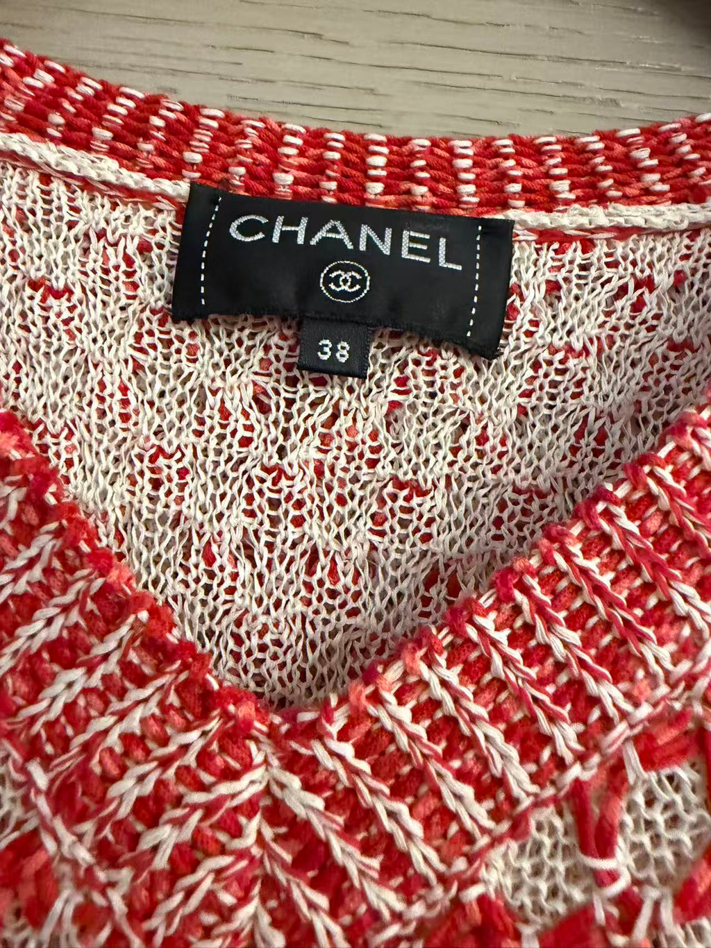 Chanel Red & White Silk-Blend Knit Top 香奈儿 红白拼色真丝混纺针织上衣