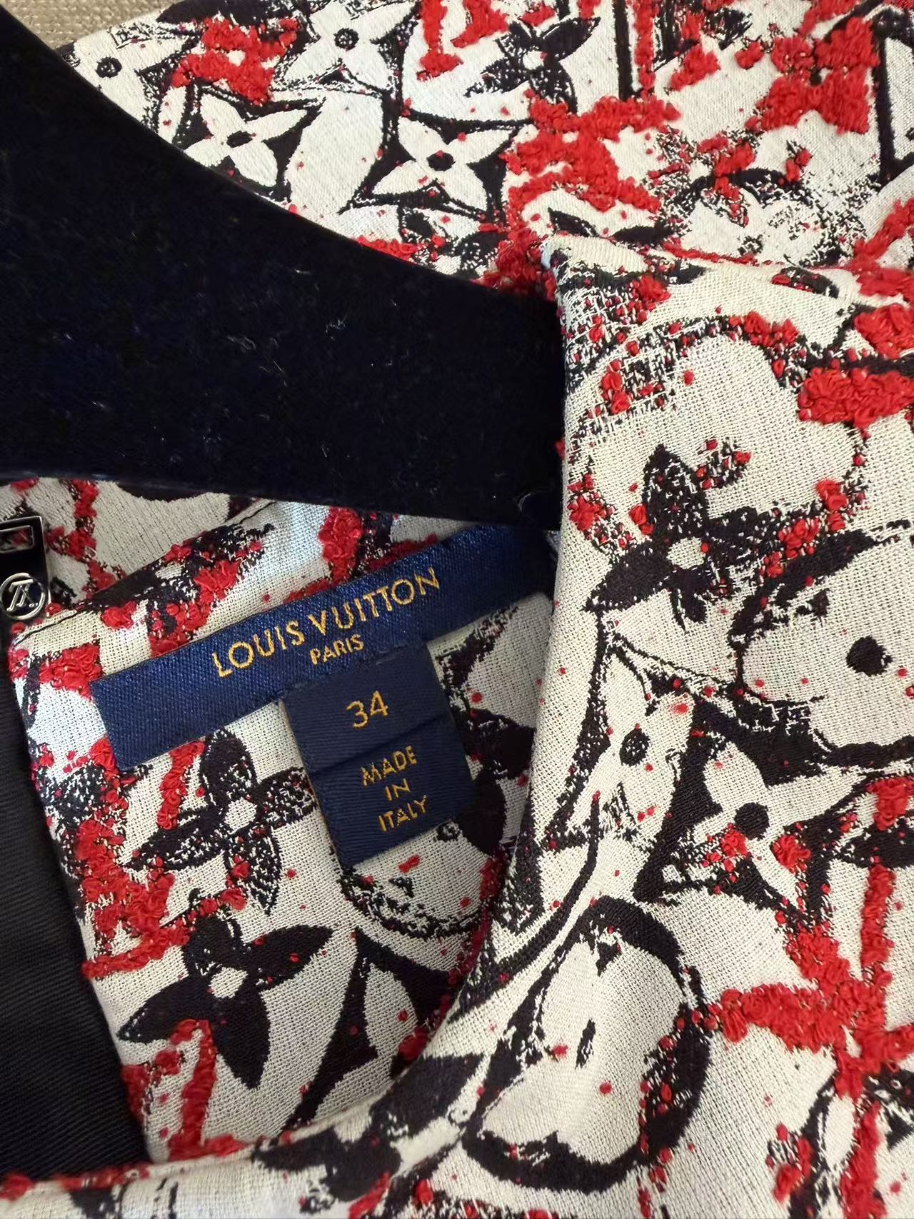 Louis Vuitton 塗鴉風滿版 Monogram 無袖短洋裝