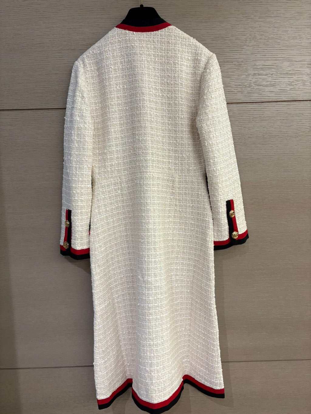 GUCCI 復古經典紅黑織帶滾邊米白粗花呢長款大衣 38 碼