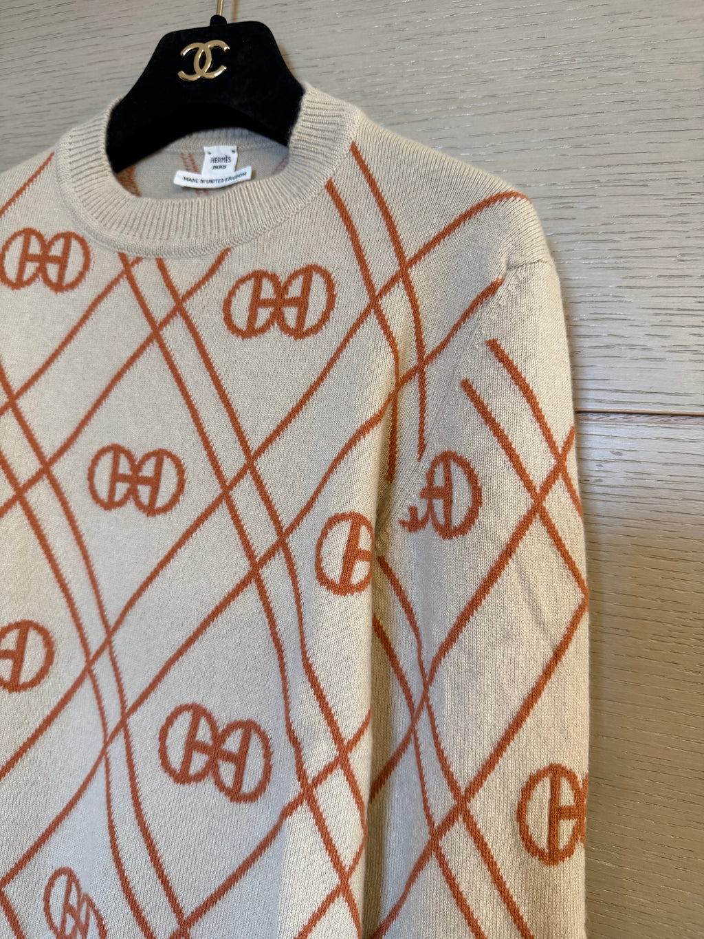 HERMÈS 愛馬仕 經典豬鼻菱格紋圓領羊絨毛衣
