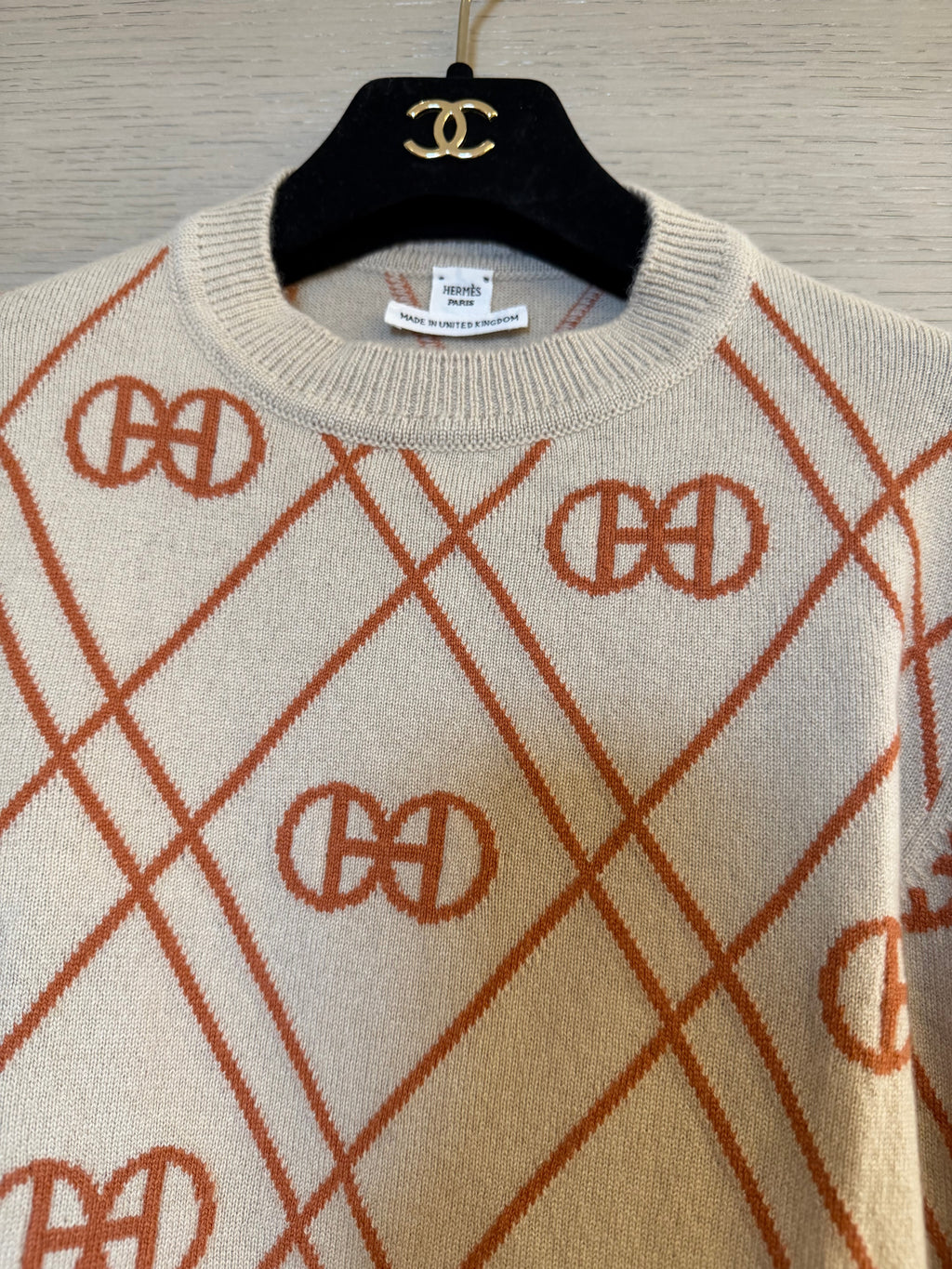 HERMÈS 愛馬仕 經典豬鼻菱格紋圓領羊絨毛衣