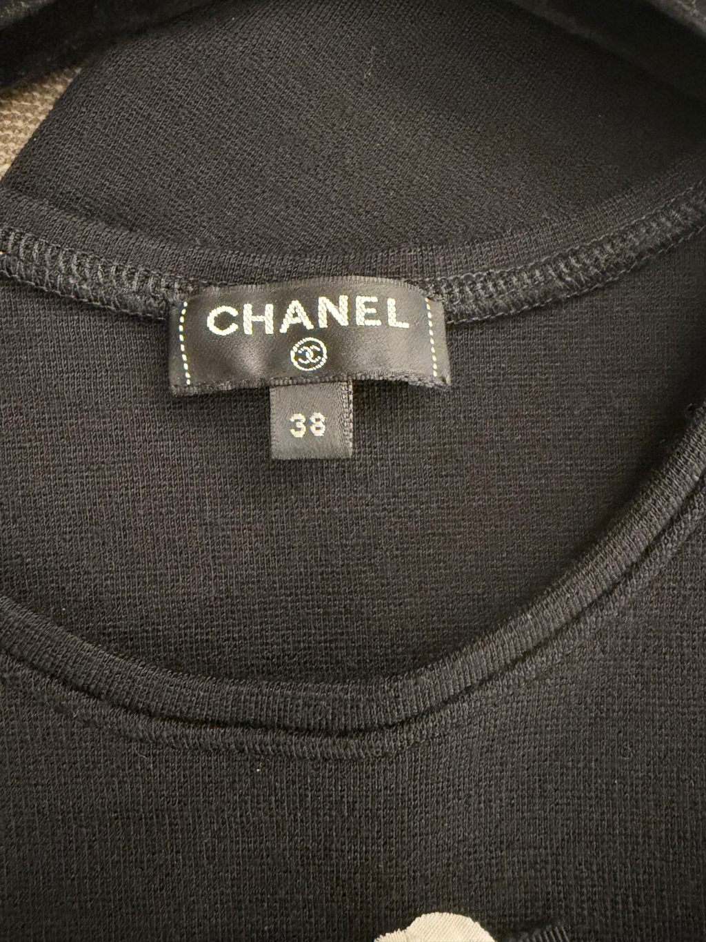 CHANEL 雙 C 山茶花刺繡無袖背心