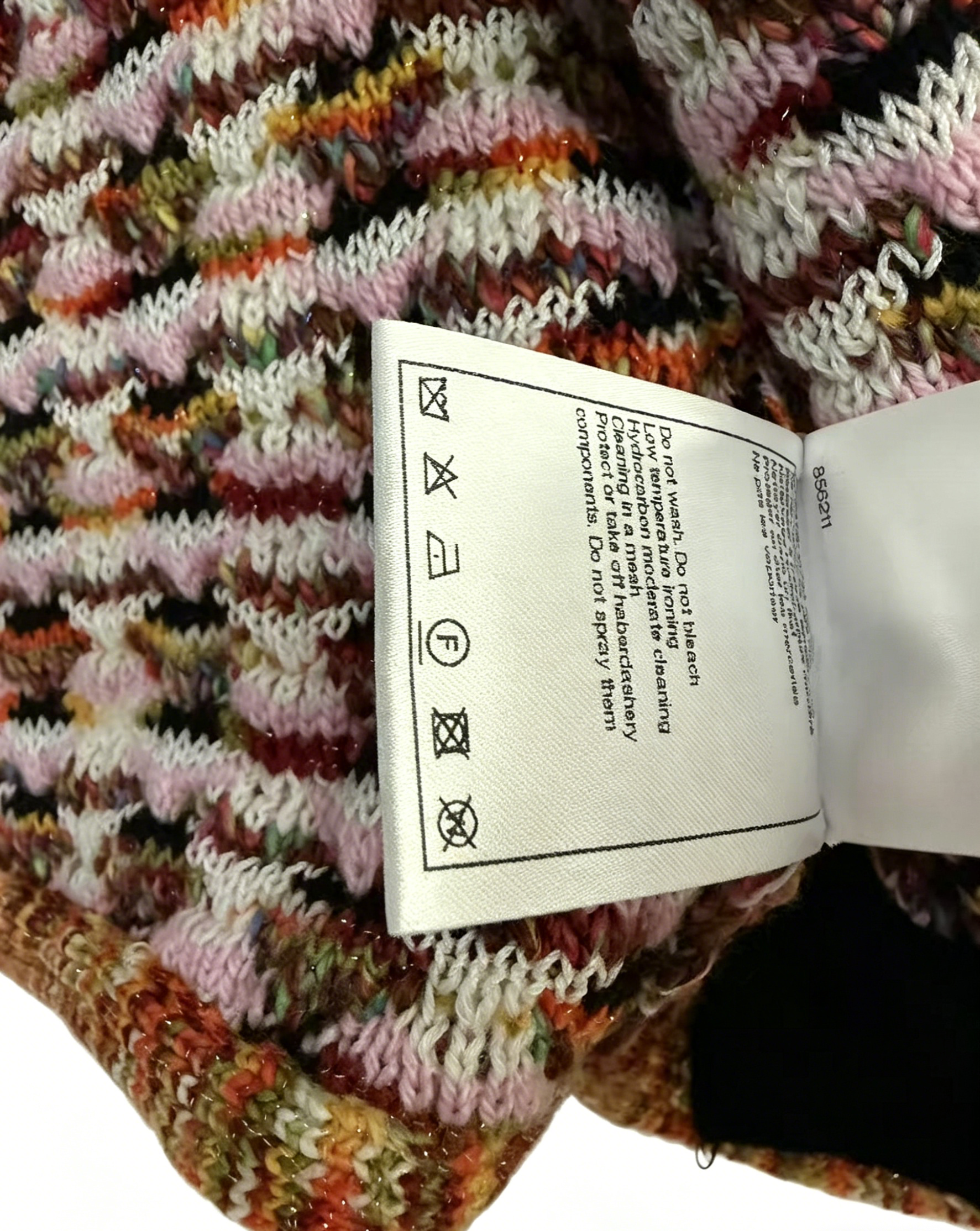Pre-owned Chanel 23A Series Colorful Crochet Diamond Knit Vest FR34二手香奈儿 23A 系列 彩色钩花菱格针织马甲 FR34 码