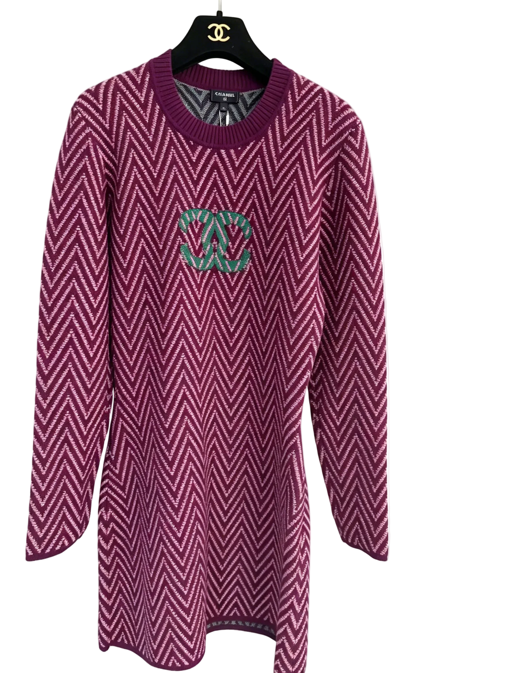 Chanel Chevron Knit Dress with CC Logo - Burgundy/Pink/Green 香奈兒 經典雙 C 人字紋針織連衣裙 紫粉撞色