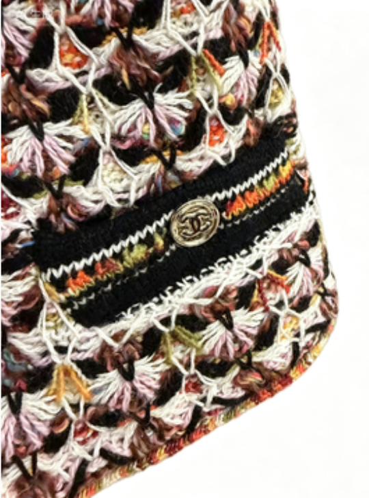 Pre-owned Chanel 23A Series Colorful Crochet Diamond Knit Vest FR34二手香奈儿 23A 系列 彩色钩花菱格针织马甲 FR34 码