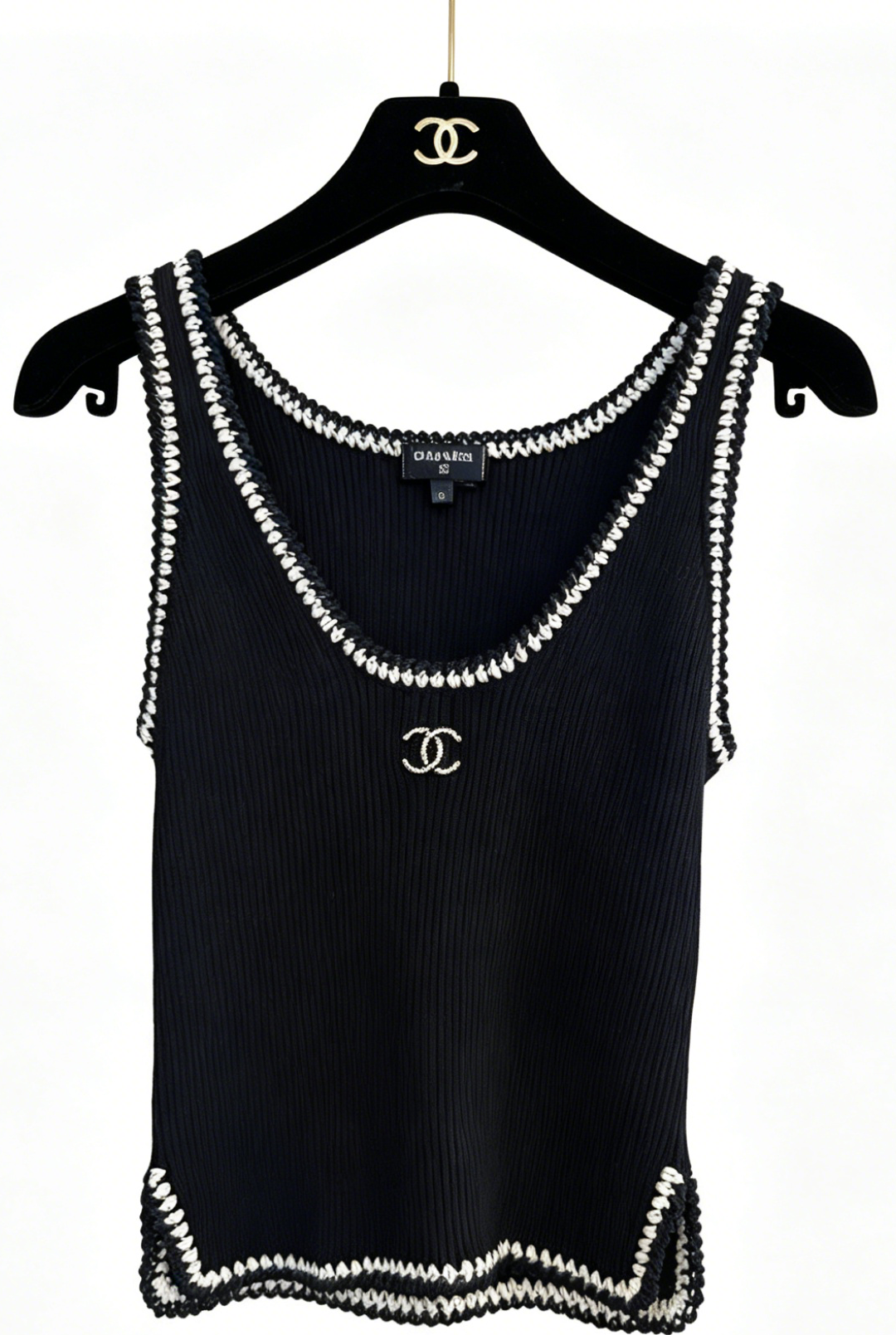 CHANEL 經典黑白編織滾邊雙 C LOGO 坑紋背心